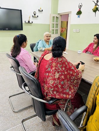 Brewing Bonds & Bright Beginnings with Kindergarten Parents